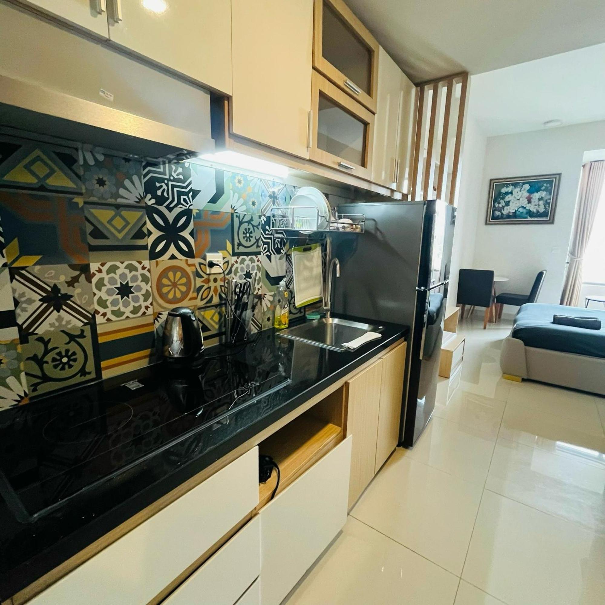 Awesome Rivergate Apartment - Cbd In Hcm City Хошимін Екстер'єр фото