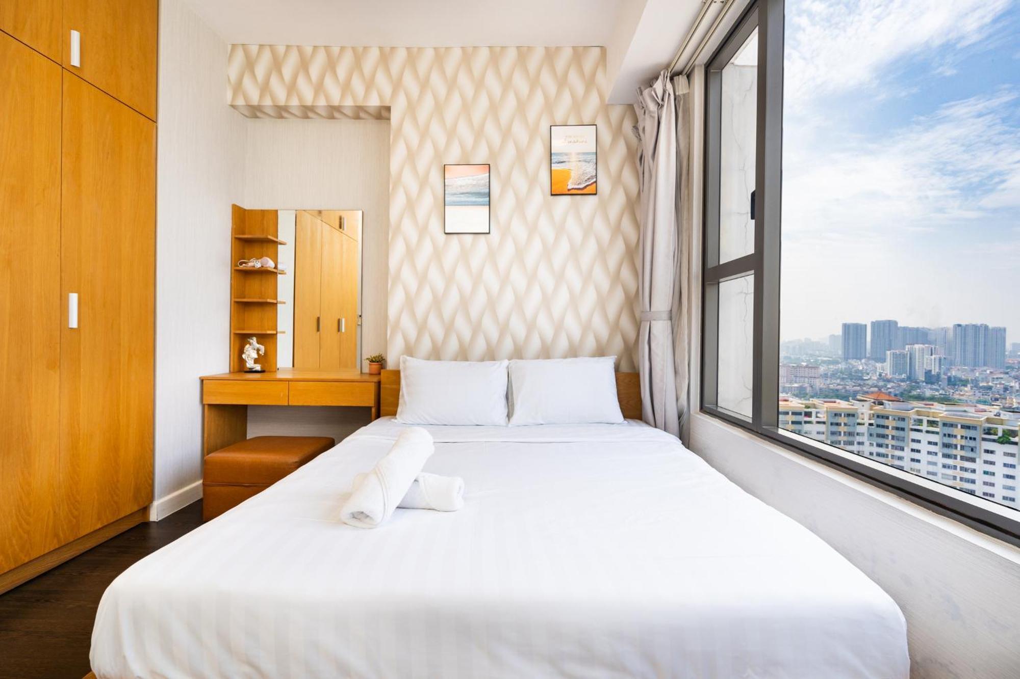 Awesome Rivergate Apartment - Cbd In Hcm City Хошимін Екстер'єр фото