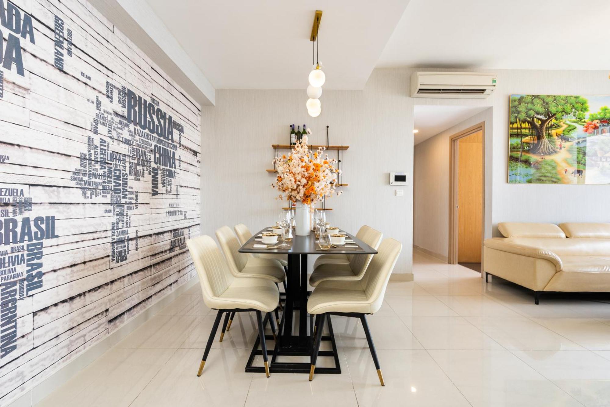 Awesome Rivergate Apartment - Cbd In Hcm City Хошимін Екстер'єр фото