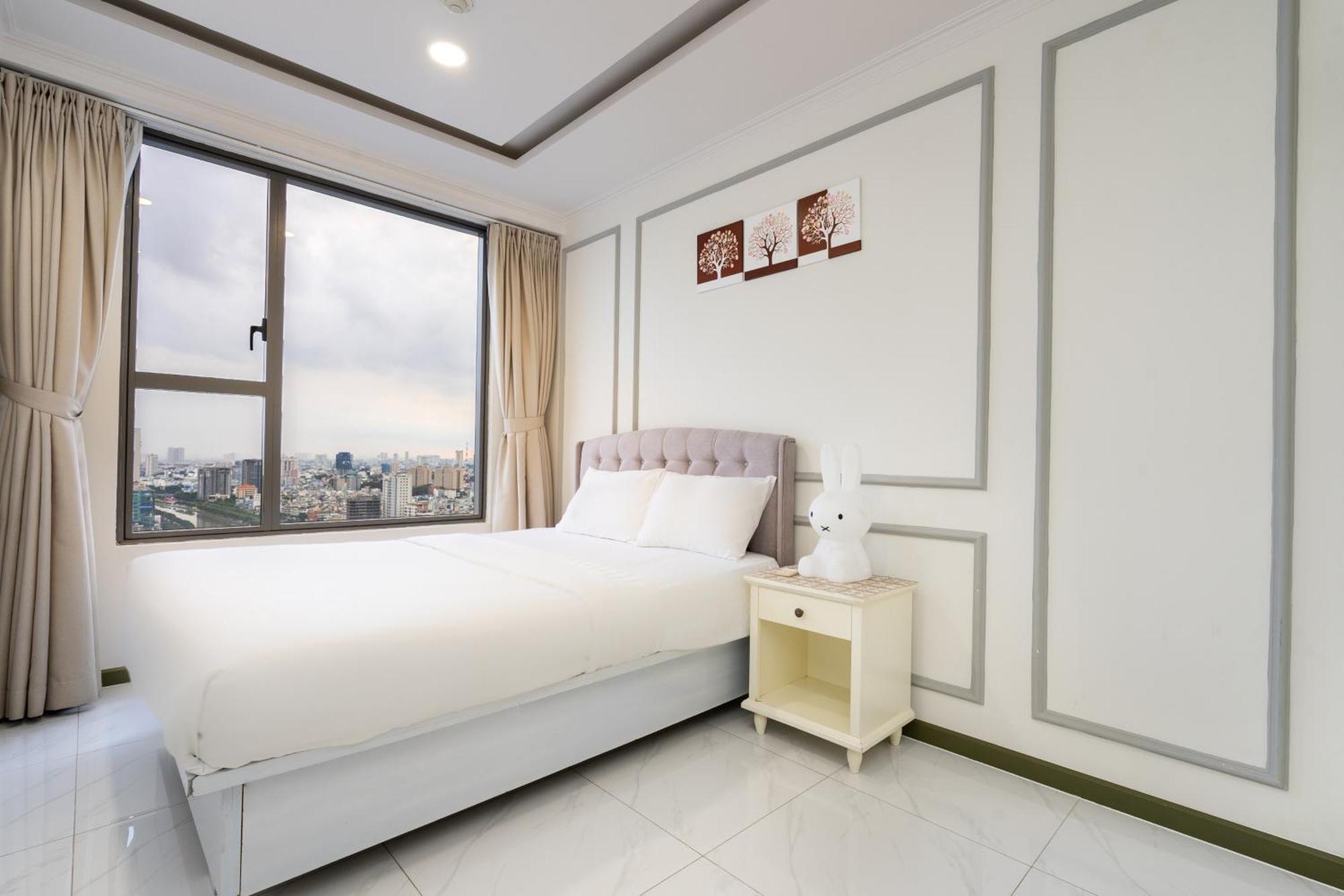 Awesome Rivergate Apartment - Cbd In Hcm City Хошимін Екстер'єр фото