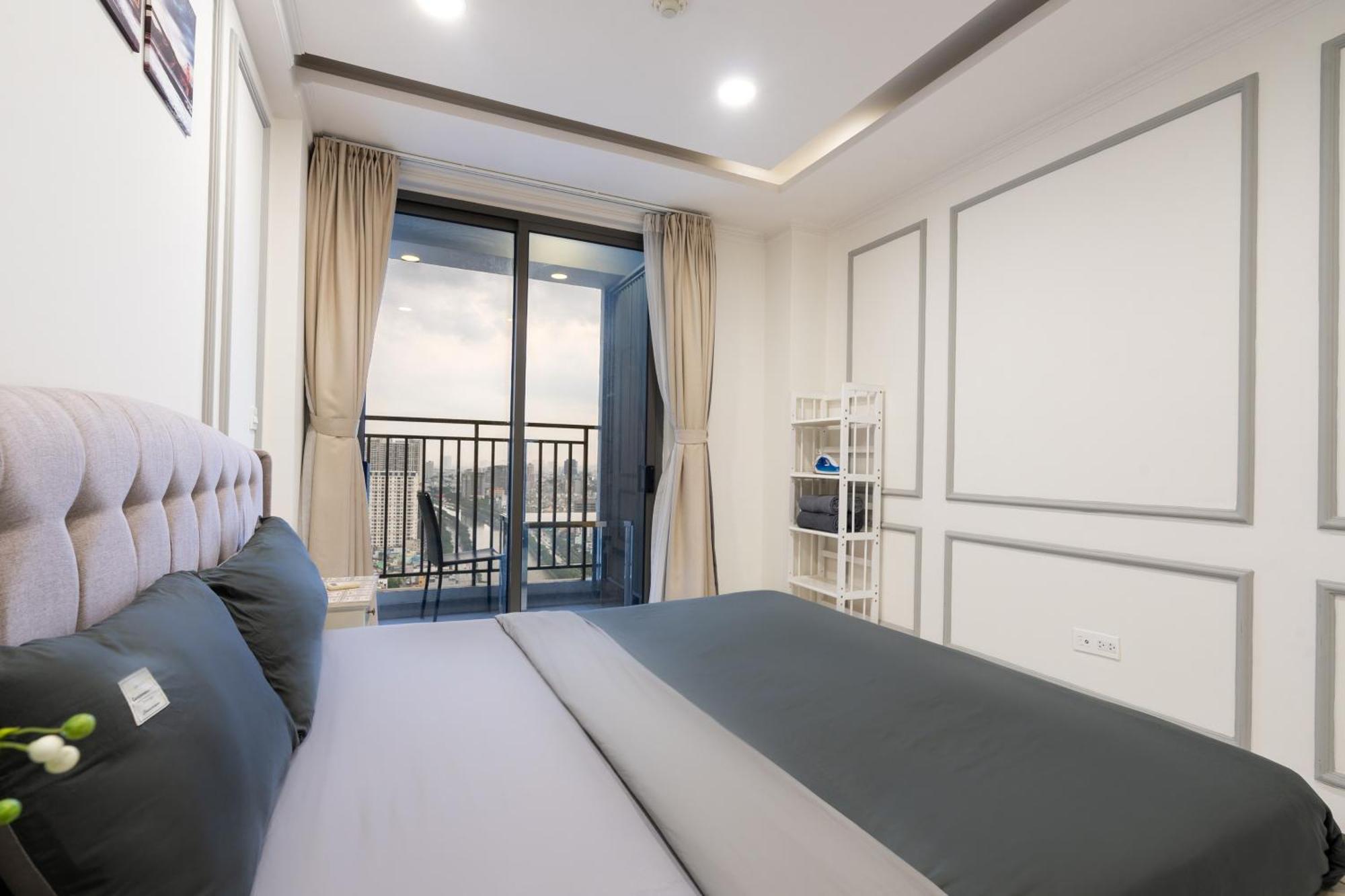 Awesome Rivergate Apartment - Cbd In Hcm City Хошимін Екстер'єр фото