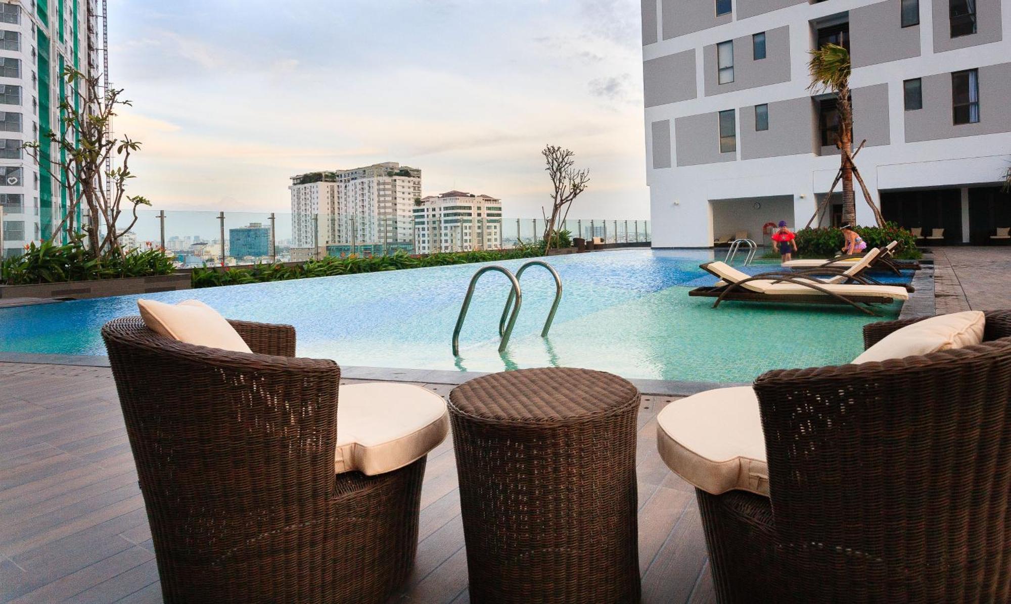 Awesome Rivergate Apartment - Cbd In Hcm City Хошимін Екстер'єр фото