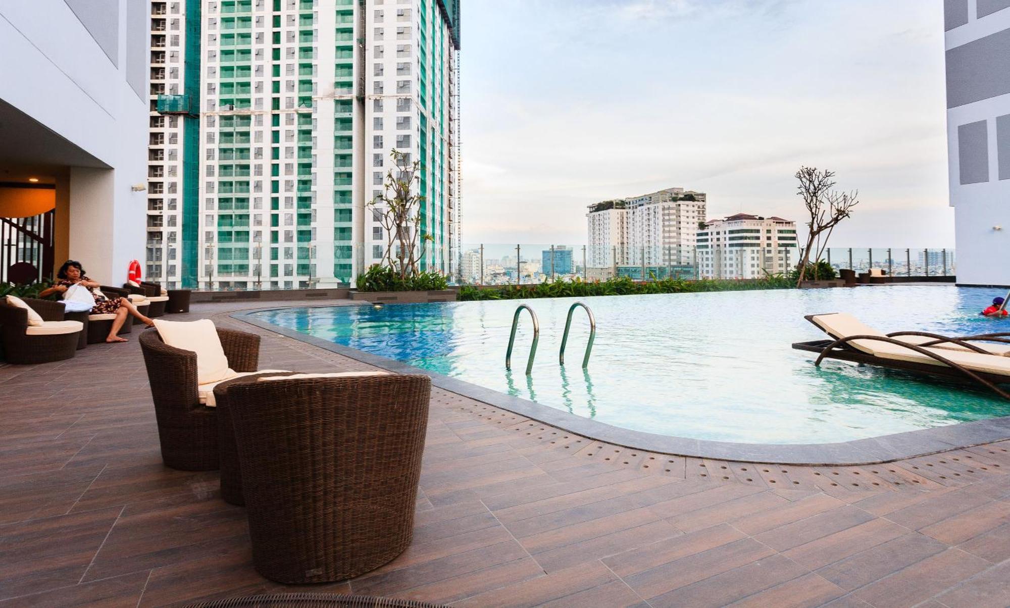 Awesome Rivergate Apartment - Cbd In Hcm City Хошимін Екстер'єр фото