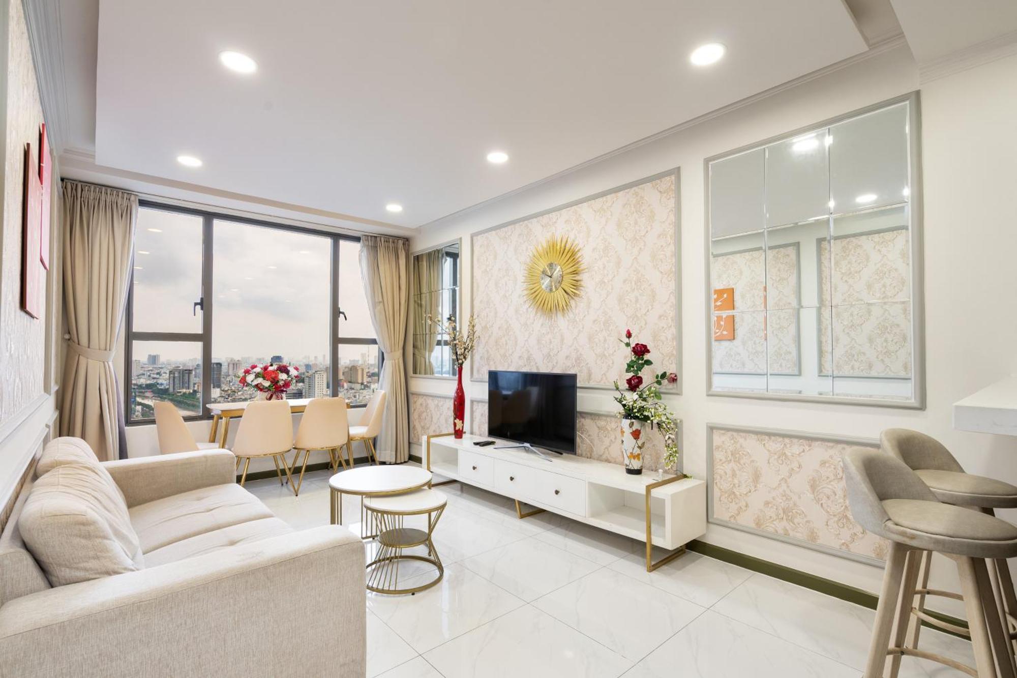 Awesome Rivergate Apartment - Cbd In Hcm City Хошимін Екстер'єр фото